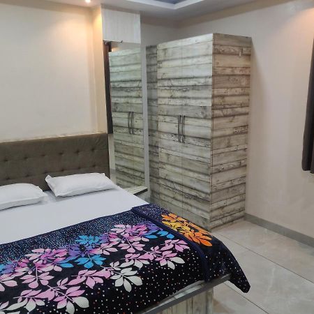 Hotel Rb Palace Індаур Екстер'єр фото